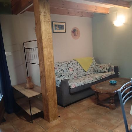 Appartement Chez Betty à Le Luc Extérieur photo